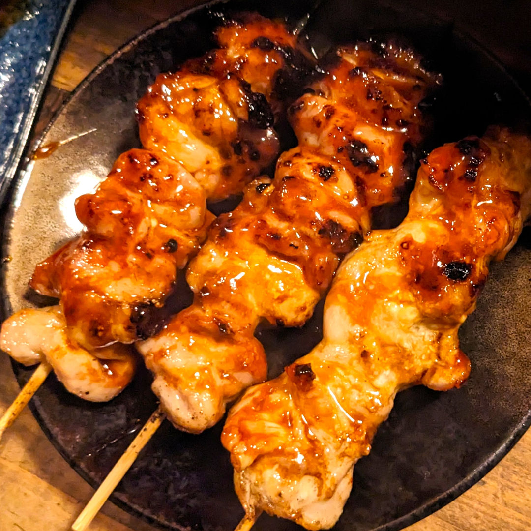 名前の無いジェントルメンズパブ 高知 立ち飲み 居酒屋 焼き鳥 Bar