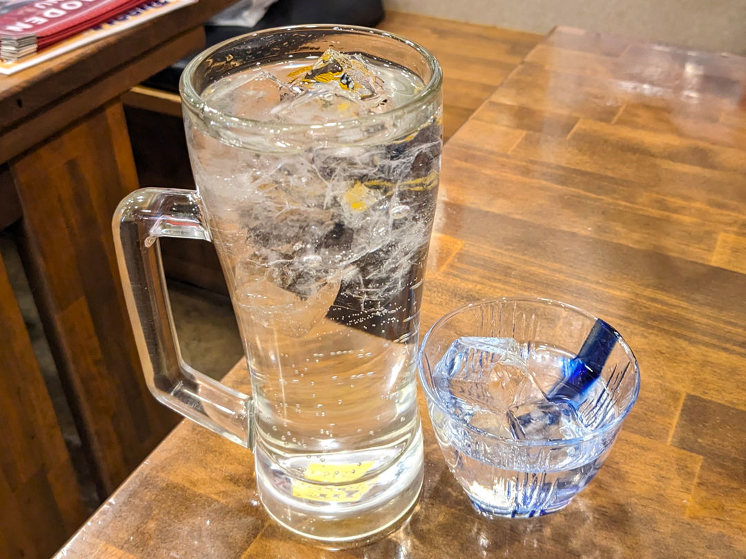 軍鶏伝 しゃもでん ひろめ市場 居酒屋 高知県ジン ゆず 高知グルメ