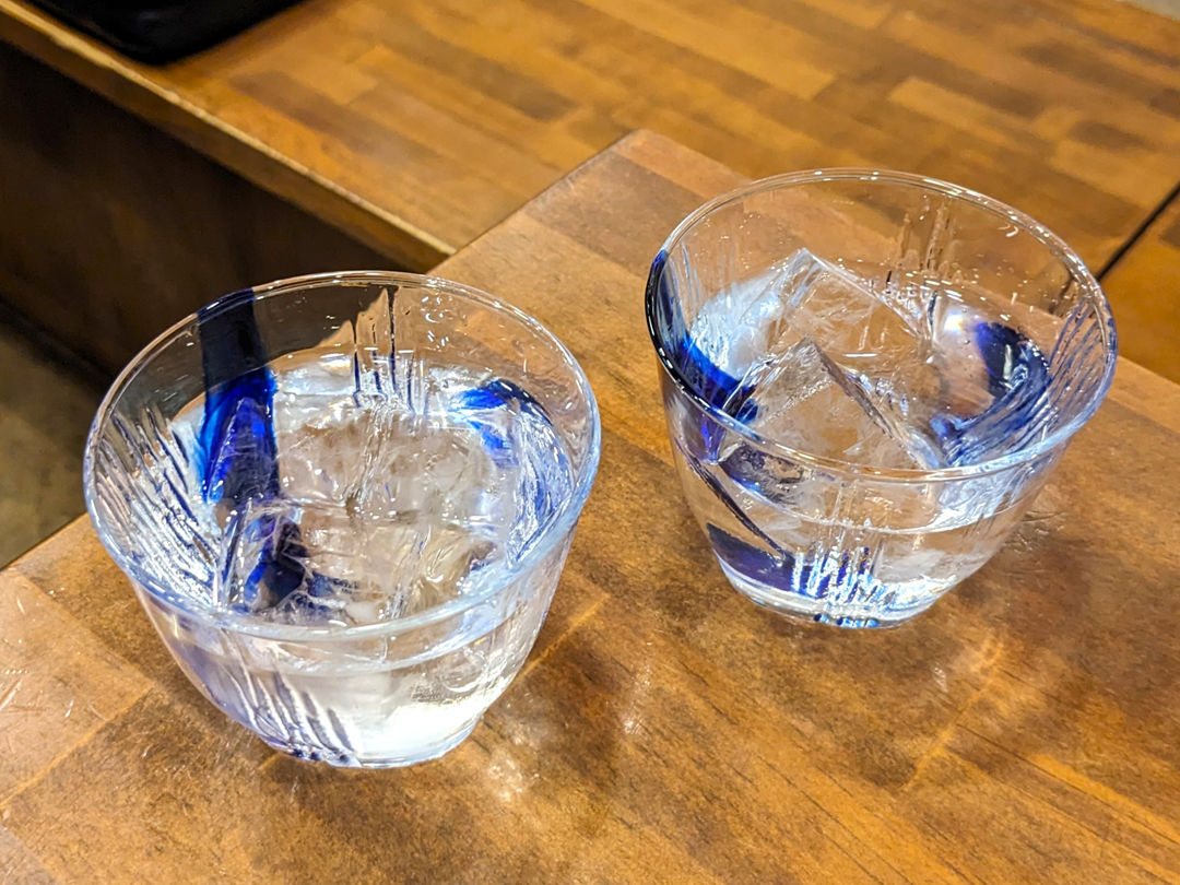 軍鶏伝 しゃもでん ひろめ市場 居酒屋 高知 栗焼酎 ダバダ火振 高知グルメ